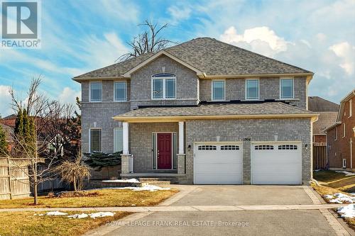 1504 IRELAND DRIVE  Peterborough (Monaghan Ward 2), ON K9K 2T2