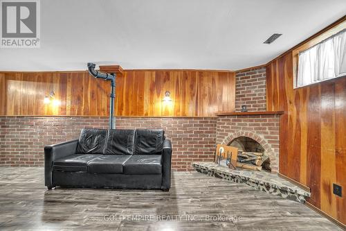 60 Eastman Avenue, London East (East N), ON - Indoor Photo Showing Other Room With Fireplace