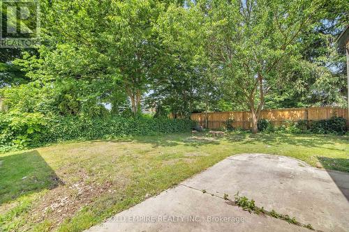 60 Eastman Avenue, London East (East N), ON - Outdoor