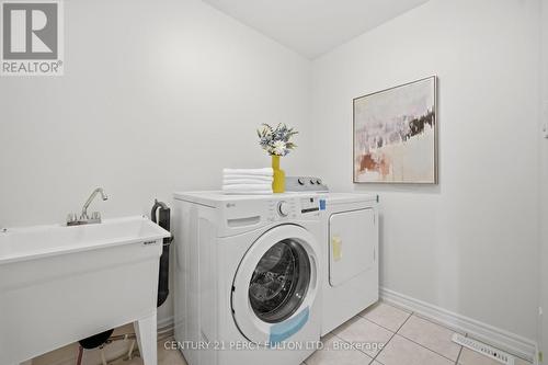 32 Mountainside Crescent, Whitby, ON - Indoor Photo Showing Laundry Room