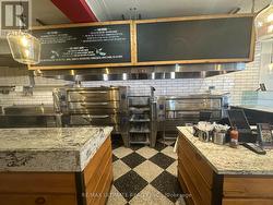 35 KING STREET E Oshawa, ON L1H 1B2