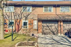 31 - 155 GLOVERS ROAD Oshawa, ON L1G 7A4