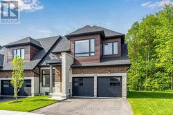 9 VERN ROBERTSON GATE Uxbridge, ON L9P 0R9