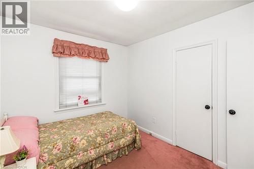 124 Broker Drive, Hamilton, ON - Indoor Photo Showing Bedroom
