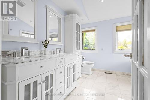 492 Country Club Crescent, Mississauga, ON - Indoor Photo Showing Bathroom
