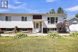 30 - 5620 ROCKDALE ROAD Ottawa, ON K0A 3H0