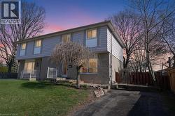 1345 COLONSAY Drive  Burlington, ON L7P 2T6