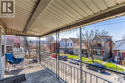 174 Rosslyn Avenue N, Hamilton, ON - Outdoor
