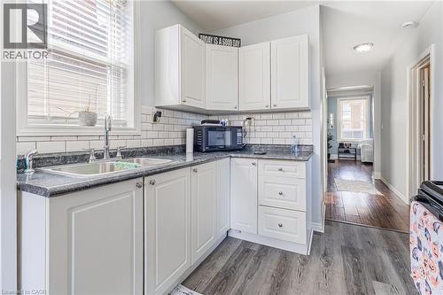174 Rosslyn Avenue N, Hamilton, ON - Indoor Photo Showing Kitchen With Double Sink