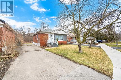 6 Bonnyview Drive, Toronto, ON - Outdoor