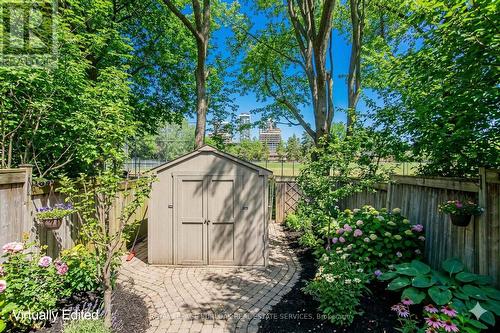 2121 Prospect Street, Burlington, ON - Outdoor