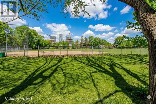 2121 Prospect Street, Burlington, ON - Outdoor