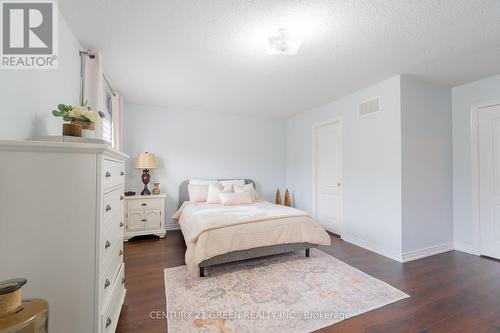 3243 Stoney Crescent, Mississauga, ON - Indoor Photo Showing Bedroom