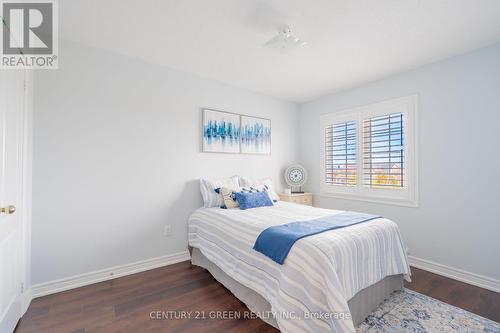 3243 Stoney Crescent, Mississauga, ON - Indoor Photo Showing Bedroom