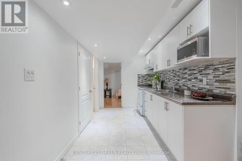 3243 Stoney Crescent, Mississauga, ON - Indoor Photo Showing Other Room