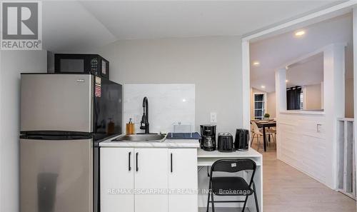 3 - 38 INCHBURY STREET , Hamilton, Ontario L8R 3B3 3