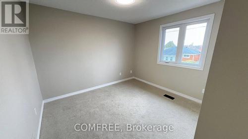 1320 Notting Hill Avenue, Ottawa, ON - Indoor Photo Showing Other Room