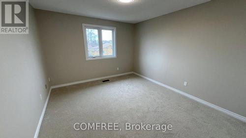 1320 Notting Hill Avenue, Ottawa, ON - Indoor Photo Showing Other Room