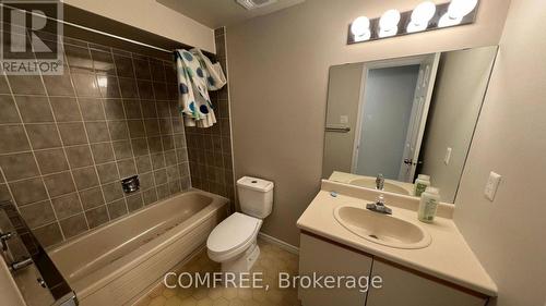 1320 Notting Hill Avenue, Ottawa, ON - Indoor Photo Showing Bathroom