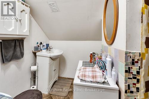 324 Broadway Street, Tillsonburg, ON - Indoor Photo Showing Other Room