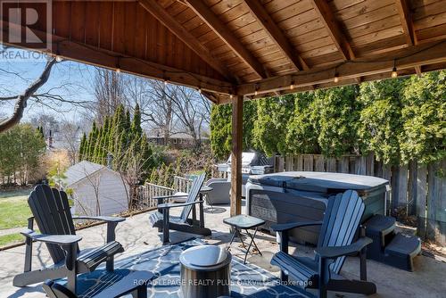 258 Shoreacres Road, Burlington, ON - Outdoor With Deck Patio Veranda With Exterior