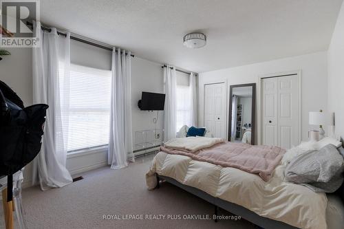 258 Shoreacres Road, Burlington, ON - Indoor Photo Showing Bedroom
