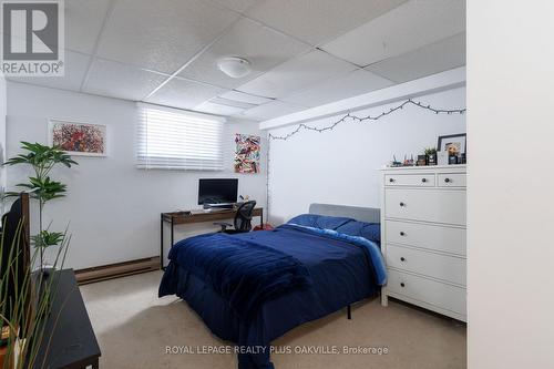 258 Shoreacres Road, Burlington, ON - Indoor Photo Showing Bedroom