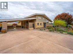 Carport and house - 