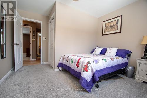 1079 Rock Road, Douro-Dummer, ON - Indoor Photo Showing Bedroom