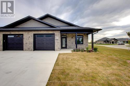 65 CAVALIER CRESCENT  Huron-Kinloss, ON N0G 2R0