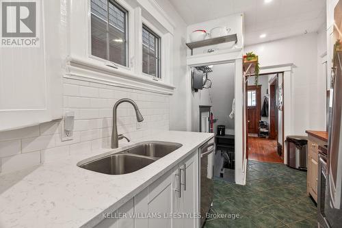 882.5 William Street, London East (East B), ON - Indoor Photo Showing Kitchen With Double Sink