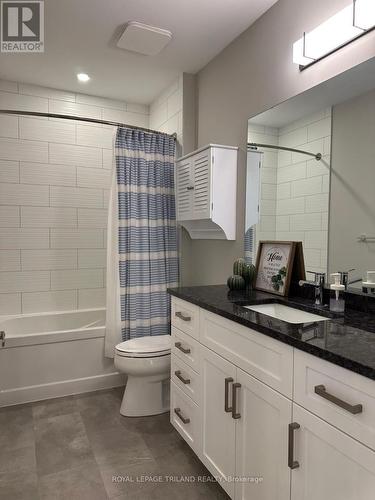 505 - 480 Callaway Road, London North (North R), ON - Indoor Photo Showing Bathroom