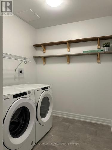 505 - 480 Callaway Road, London North (North R), ON - Indoor Photo Showing Laundry Room