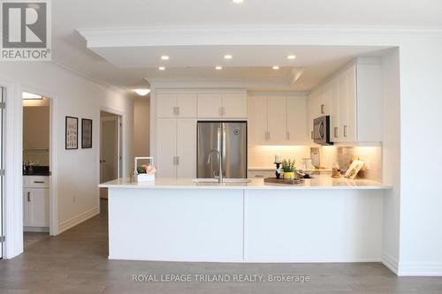 505 - 480 Callaway Road, London North (North R), ON - Indoor Photo Showing Kitchen