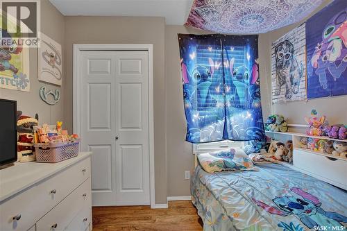 319 Crystal Way, Warman, SK - Indoor Photo Showing Bedroom