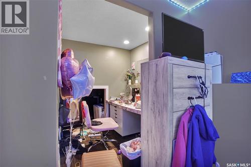 319 Crystal Way, Warman, SK - Indoor