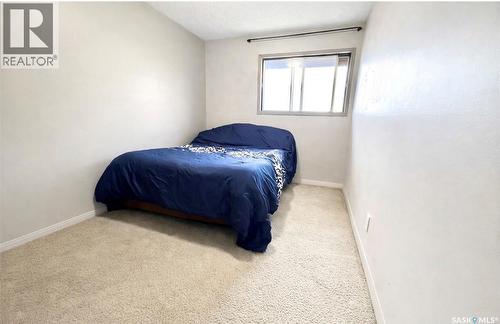 308 1140 9Th Avenue Ne, Swift Current, SK - Indoor Photo Showing Bedroom