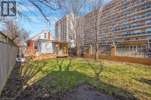 6 Ben Lomond Place, Hamilton, ON - Outdoor