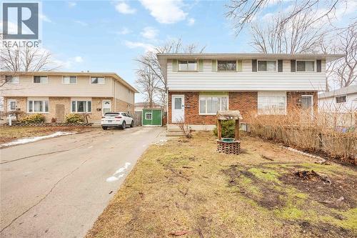 639 Stacy COURT  Sarnia, ON N7S 4M5