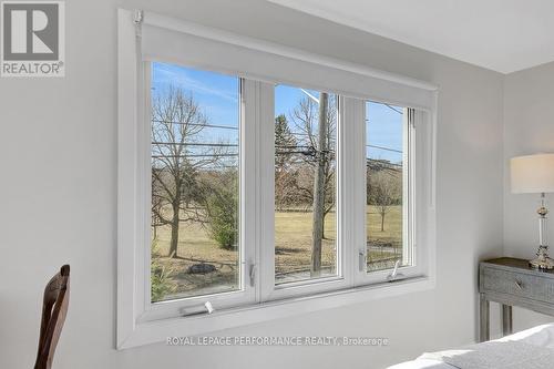 1141 North River Road, Ottawa, ON - Indoor