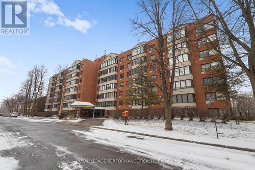 609 - 225 ALVIN ROAD  Ottawa, ON K1K 4H6