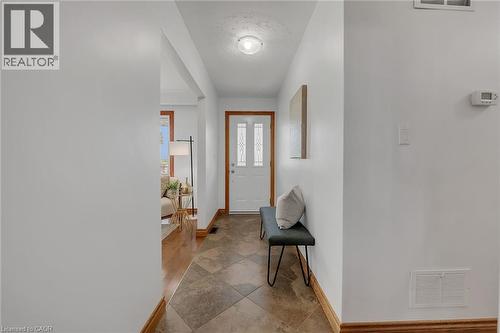 617 Eighth Road E, Stoney Creek, ON 
