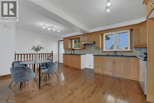 617 Eighth Road E, Stoney Creek, ON 