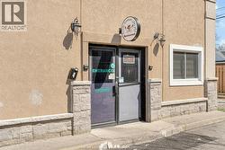 671 WYANDOTTE STREET East Unit# 4 Windsor, ON N9A 3J3