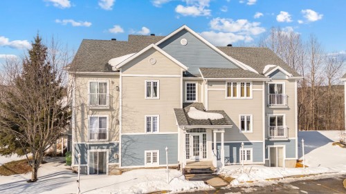 202-351 Rue du Clos-Toumalin  Prévost, QC J0R 1T0