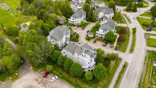 Photo aérienne - 202-351 Rue Du Clos-Toumalin, Prévost, QC - Outdoor With View