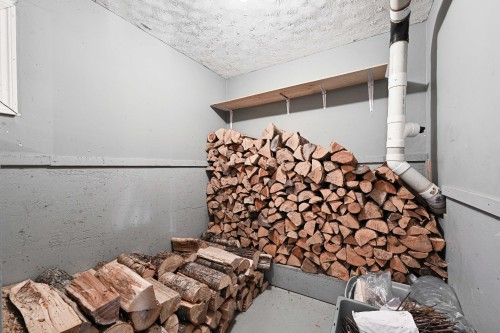 Shed - 30 Ch. Audit, Dudswell, QC - Indoor