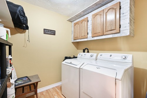 Laundry - 30 Ch. Audit, Dudswell, QC - Indoor Photo Showing Laundry Room