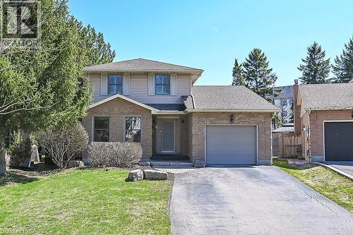 621 Tomahawk Crescent, Ancaster, ON - Outdoor With Facade