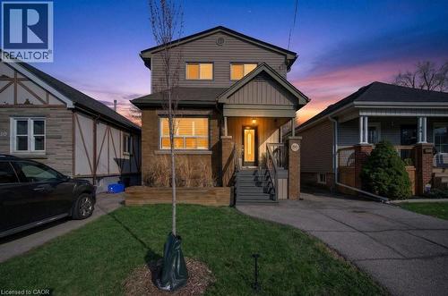 86 Barons Avenue N, Hamilton, ON - Outdoor